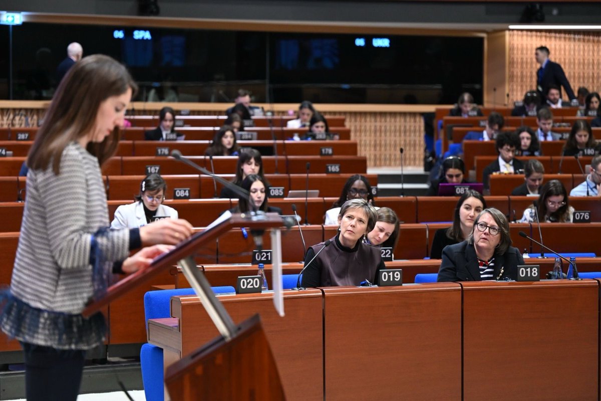 CCRECEMR's tweet photo. 🗳️ With + 20 national and local elections in Europe in 2026, monitoring attacks on local democracy is crucial.

🎤 At @coe Eider Inunciaga called for evidence, protection and action on behalf of #CEMR and #ODELL.

More https://t.co/X1H9lYMWl6 
 
@fempcomunica  @EUDEL_eus https://t.co/4mnfmtmhsh