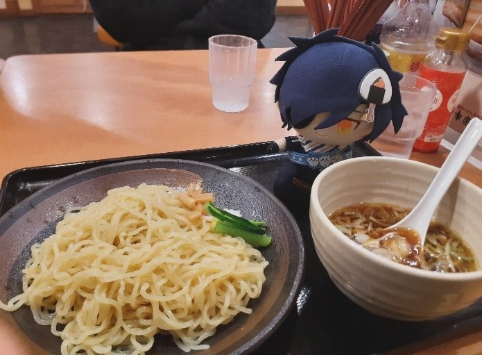 かいわれ tweet media