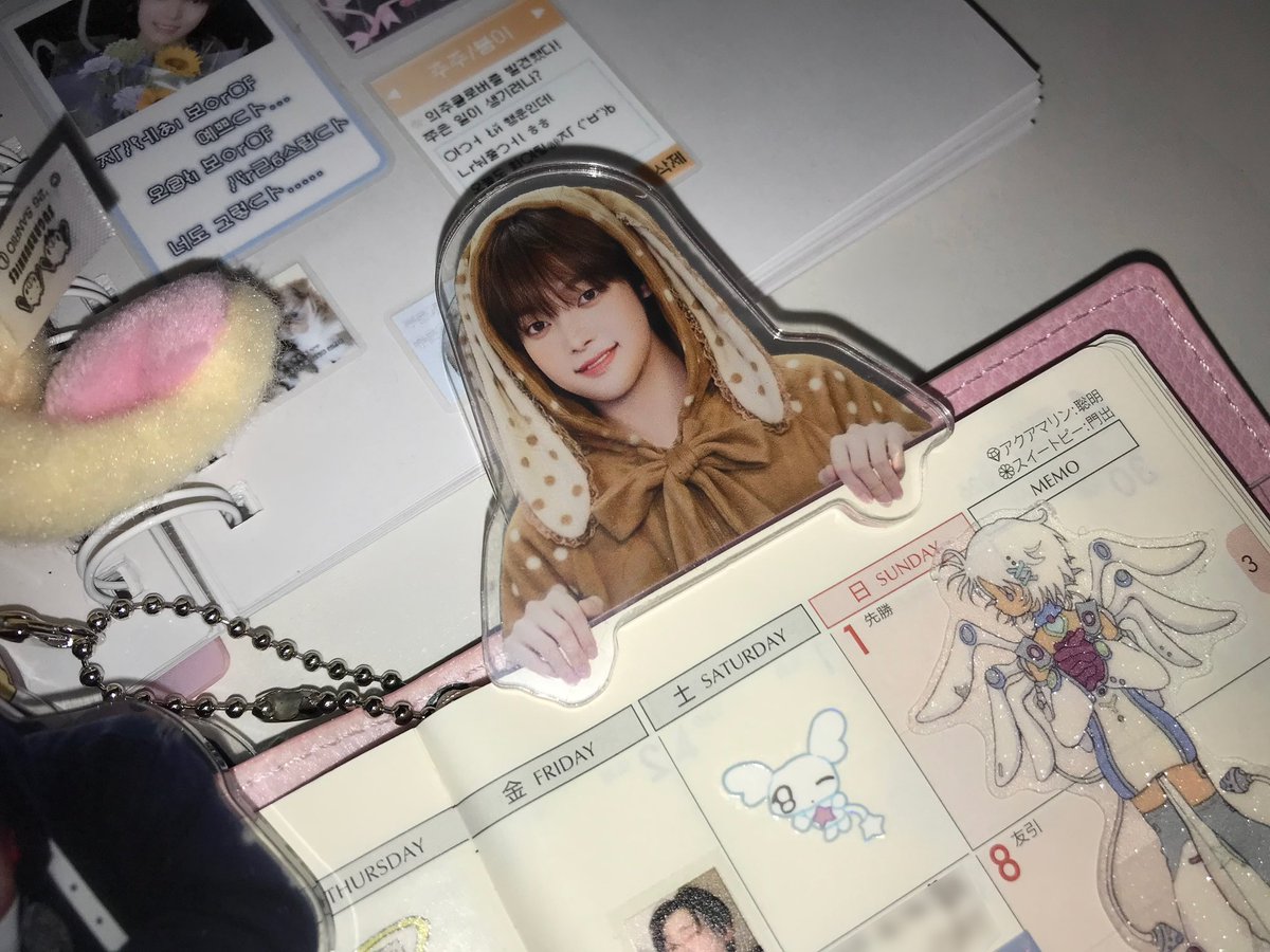 밀‎키키⨟ tweet media