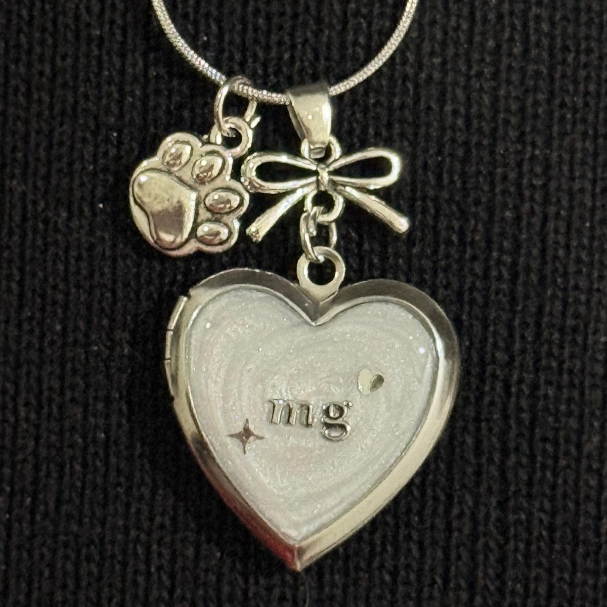 •၊၊||၊|။|• tweet media