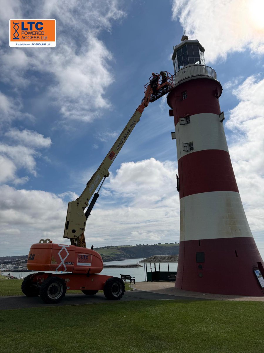 LTC_Group87's tweet photo. Providing an @IPAForg  trained experienced operator is one of the many extra services LTC Powered Access  can provide.

This week we worked with our valued client @dfrroofing  on this iconic location in Plymouth

#thebiglocalcompany #youaskwedeliver #smeatonstower #plymouthhoe #access
