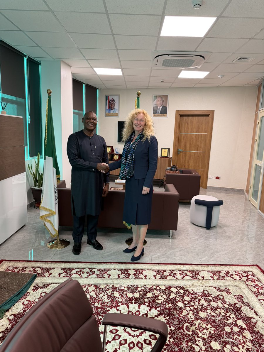 AbdulBKamara3's tweet photo. Yesterday 1st April, I received H.E. Ambassador Anna Westerholm in the @AfDB_Nigeria Office in Abuja. During the courtesy meeting, we had very fruitful exchanges on the Bank’s work in Nigeria and on the continent at large. We agreed on practical steps to collaborate in Nigeria and to advance the cooperation between the Sweden and the Bank. The Ambassador assured me of Sweden’s unwavering support to the @AfDB_Group’s work in accelerating the economic transformation and development of the African continent.