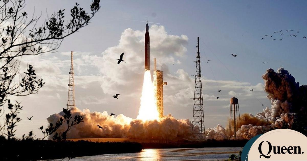 Queen.gr tweet media