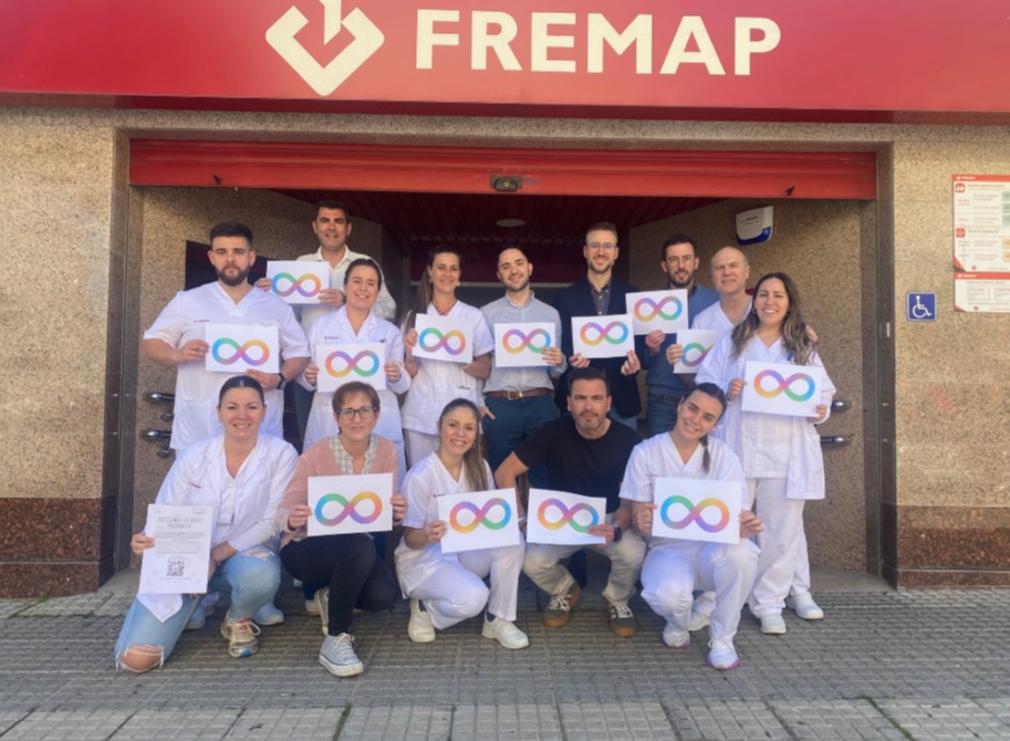 Fremap_Mutua's tweet photo. 💙 2 de abril | Día Mundial del Autismo
Hoy ponemos el foco en la empatía, el respeto y la inclusión.
Desde #FREMAP, gracias al compromiso del equipo de voluntariado de Acción Social, seguimos impulsando acciones solidarias que marcan la diferencia en la vida de muchas personas. https://t.co/8y2Xi2vJ7u