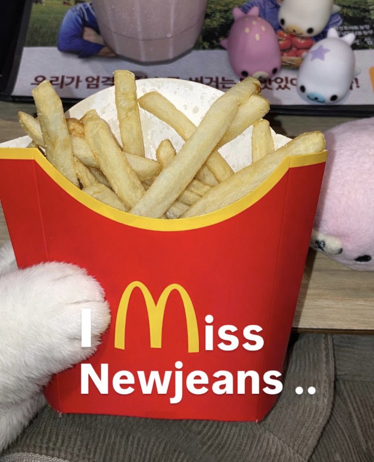 strawberry.dot.com tweet media