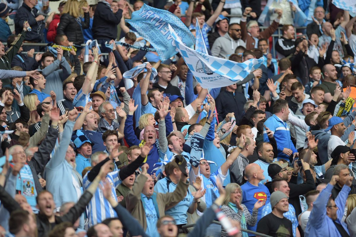 Deano's Sky Blues memories tweet media