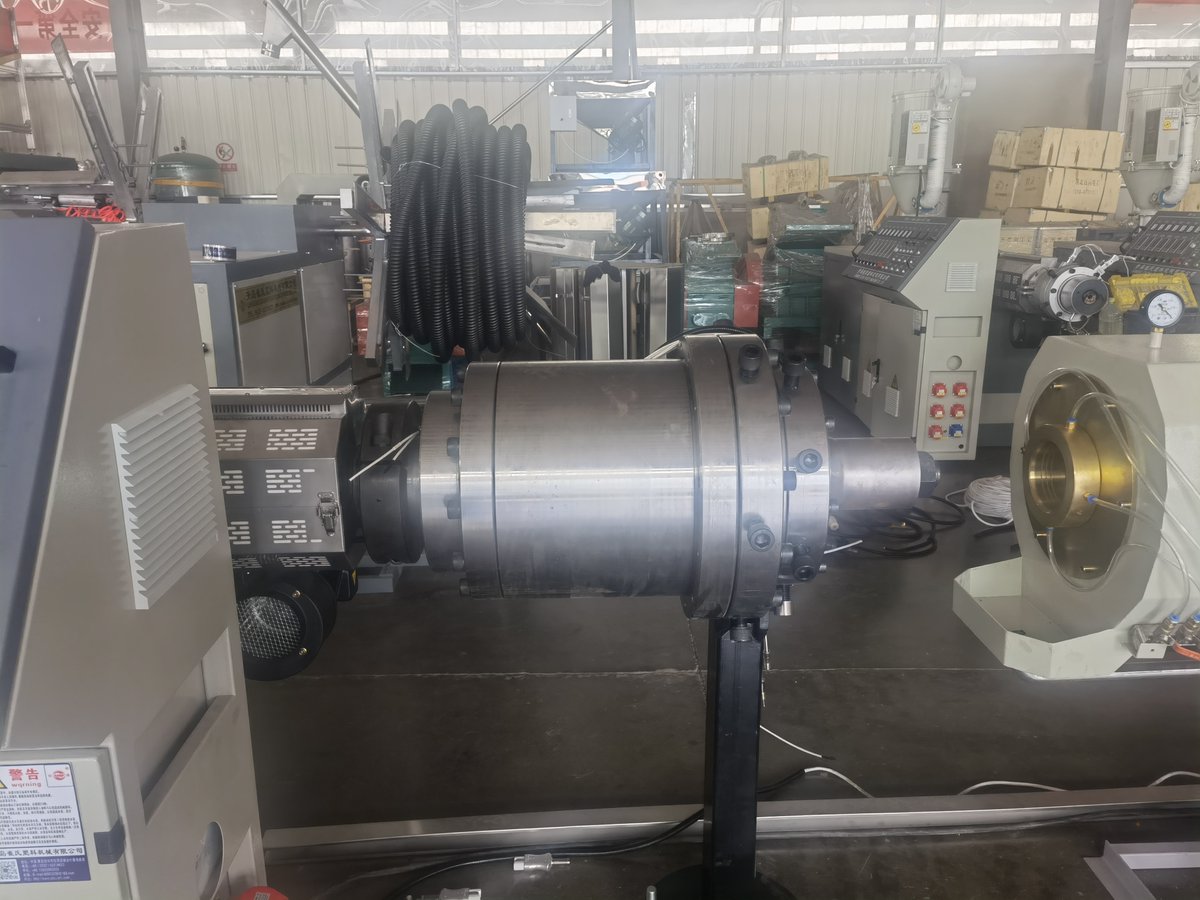 CuishiPlastic's tweet image. Produce MPP power cable pipes for 10KV+ lines! ⚡ Trenchless-ready, heat resistant, Ø20–1200mm. Clean cuts, high output.

🔗 cnplasticmachinery.com
📧 sales@qdcuishi.com
#mpppipe #cableprotection #pipemanufacturing #qingdaocuishi