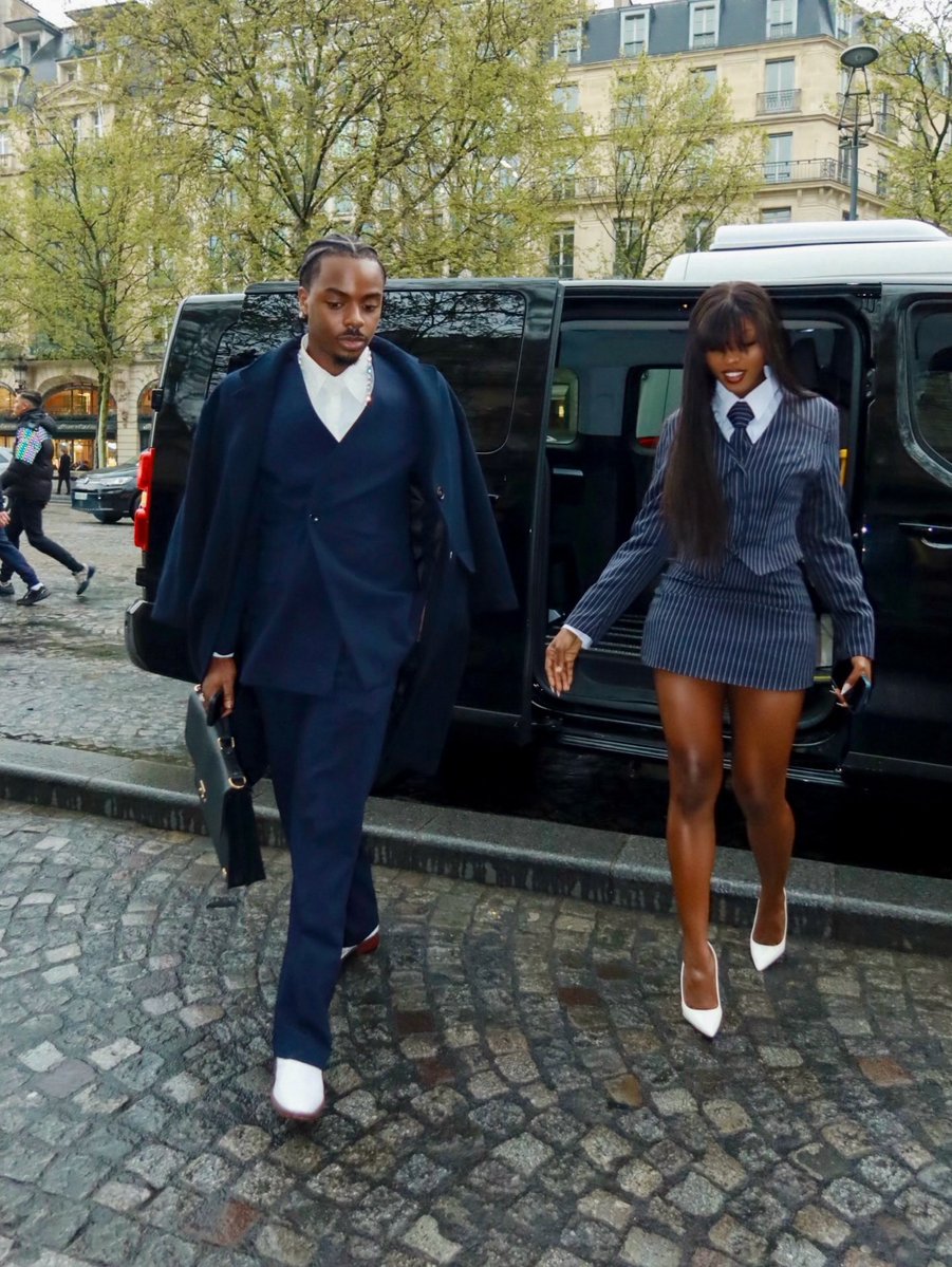 Glitz Journal tweet media