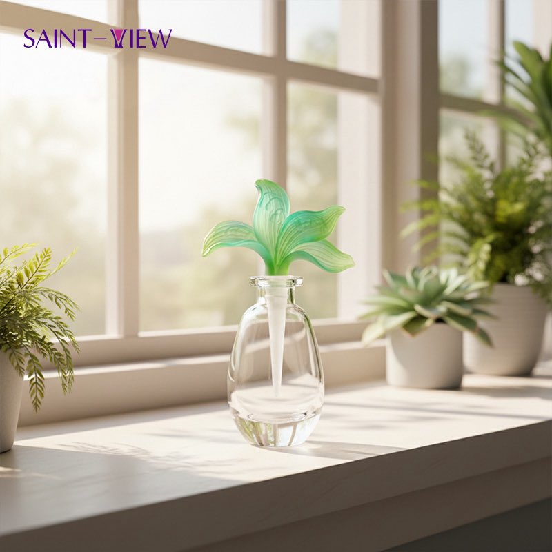 saint_view's tweet photo. 🌿SAINT-VIEW Lily of the Valley Diffuser
✨ The gradient blue-green crystal glass catches light beautifully, turning room into a serene, elevated space.
✨ Perfect for home fragrance, gifting, or luxury collection.
#HomeDiffuser #Handcrafted #Gift #FragranceDecor #SAINTVIEW https://t.co/2C2N9F5HNc