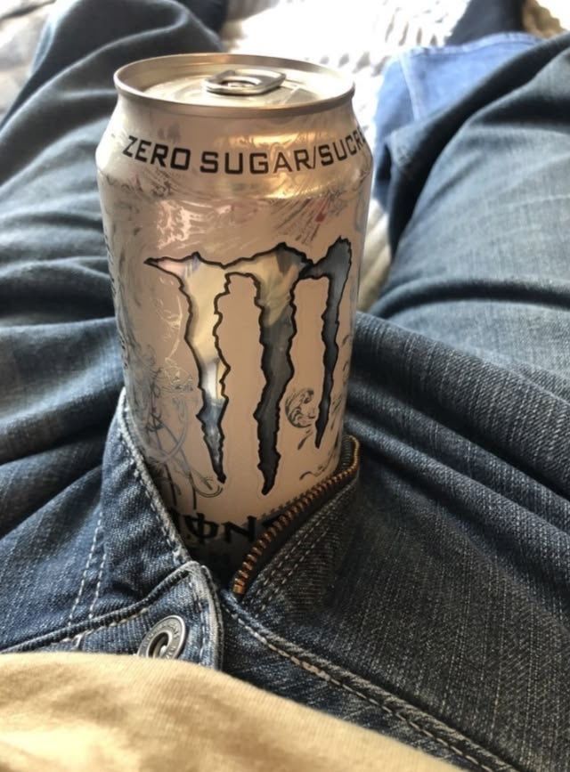 horse dentist tweet media