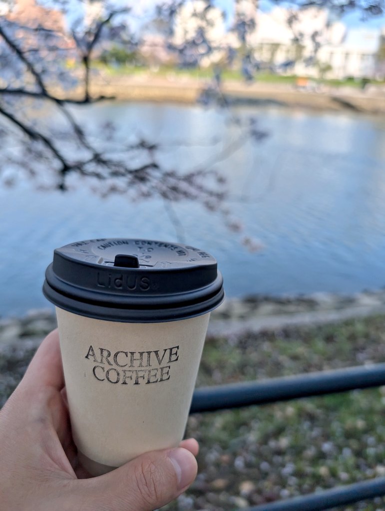 ビックシティAOI tweet media