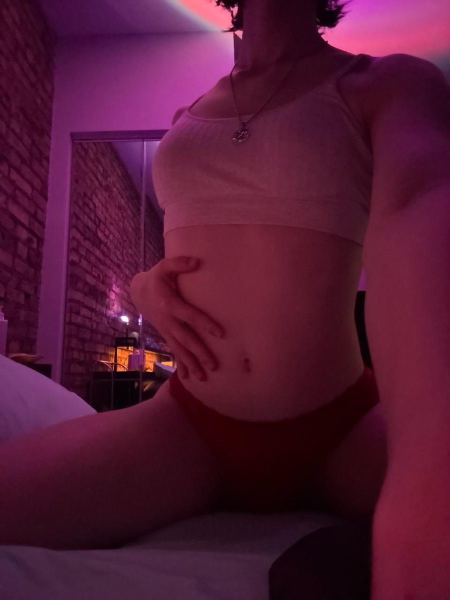 hot pocket thotty daughter tweet media