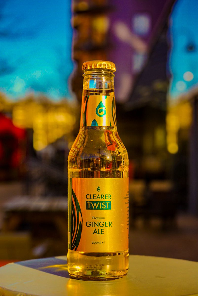 UrbanFoodFest's tweet image. Indulge guilt-free, refresh guilt-free!  Clearer Twist Drinks offer bold flavours with less sugar and fewer calories, thanks to their unique high-pH water. So you can enjoy the classics you love without compromising! ✨#ClearerTwist #HealthyChoices #GuiltFreeFizz #FeelGoodDrink