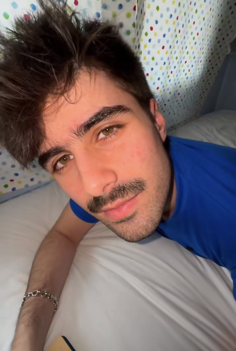 divina 🫧 tweet media