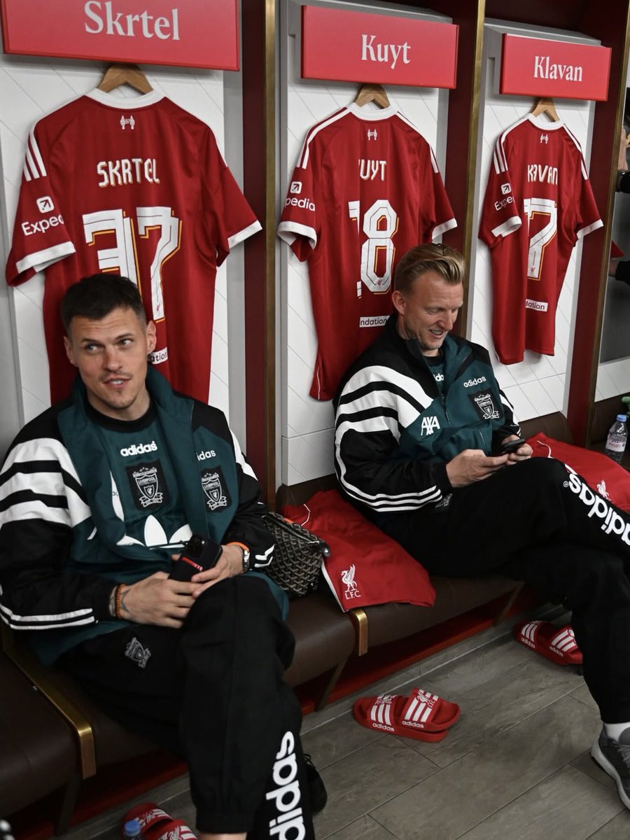 Dégaine tweet media