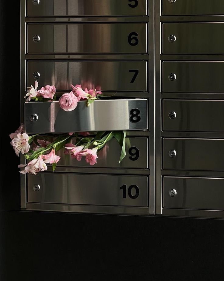 the culture 2.0 | magazine tweet media