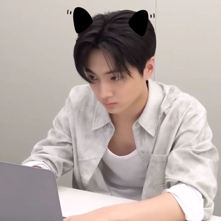 zia⋆｡‧˚ʚ🍓ɞ˚‧｡⋆ tweet media