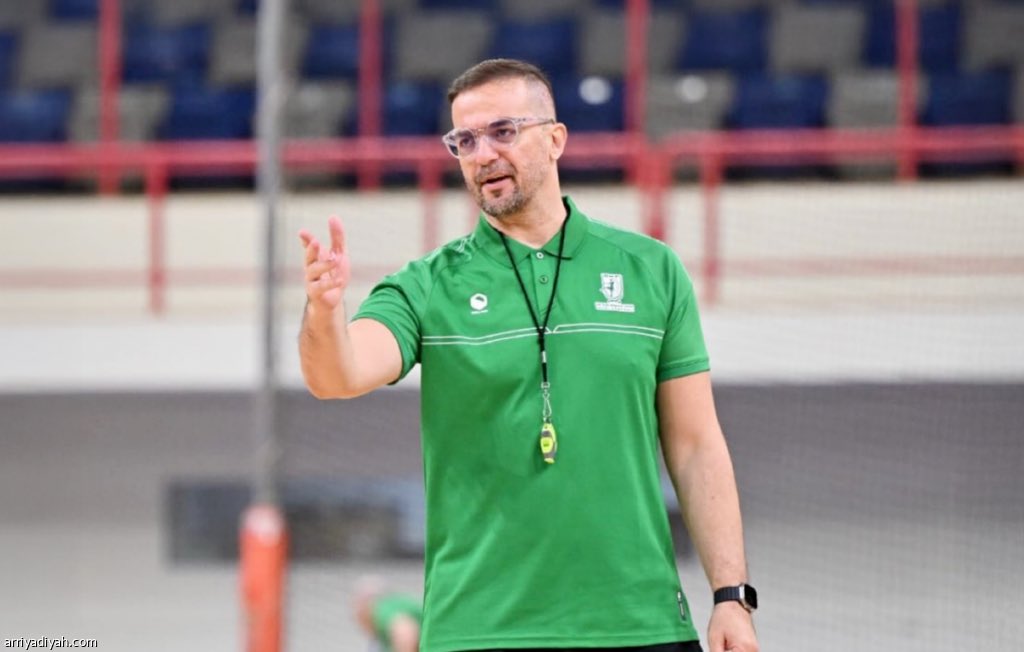 ‏يمكن حسين ؟🦅 tweet media