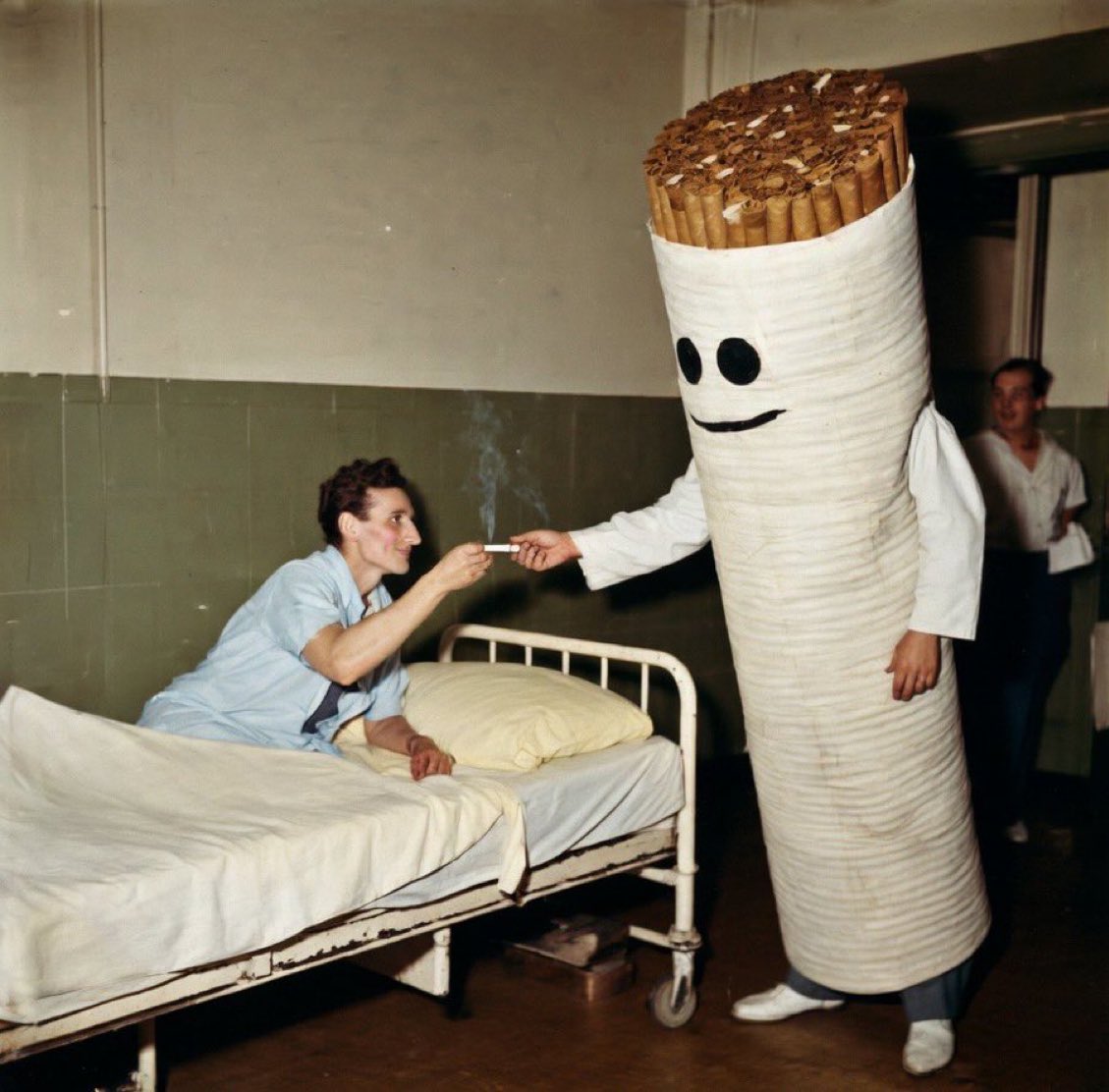 RoboSnop tweet media