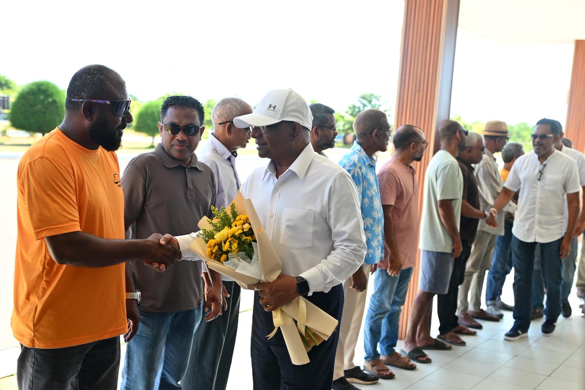 Aabaareh tweet media