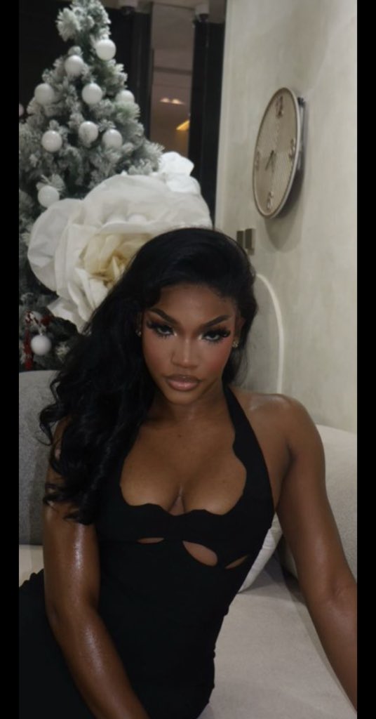 paleesa💋 tweet media