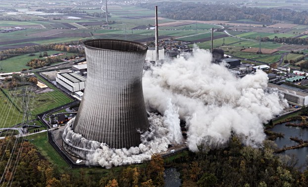 Electroverse tweet media