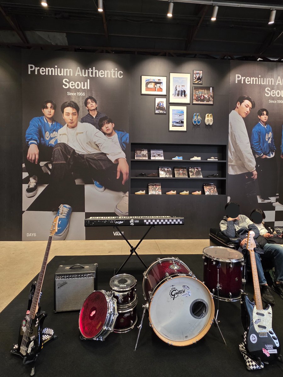 -`𝓳𝓾𝓳𝓾´-🌸 tweet media