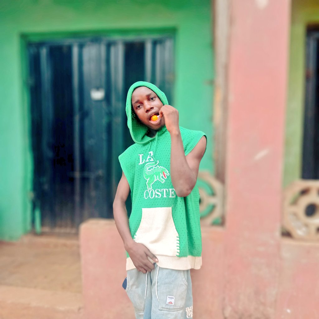 dammycm_'s tweet photo. Manifesting peace, productivity, and plenty of coffee this month. Happy New Month 🎊🍏🤘🏿 https://t.co/ZNJS2KUqaZ