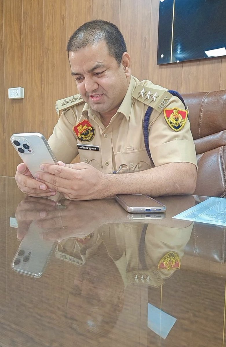 Akhilkumarboxer's tweet photo. “सब सुख लहै तुम्हारी सरना, 
तुम रक्षक काहू को डरना” https://t.co/UsI73rsVAh