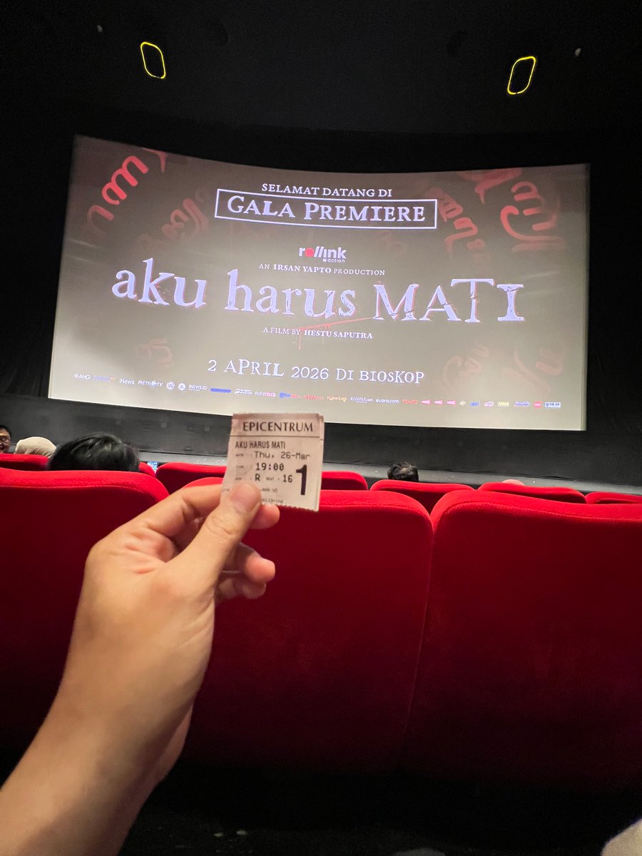 masmas379153's tweet photo. Seru si ini filmnya🔥🔥 https://t.co/hnN5mpbgdc