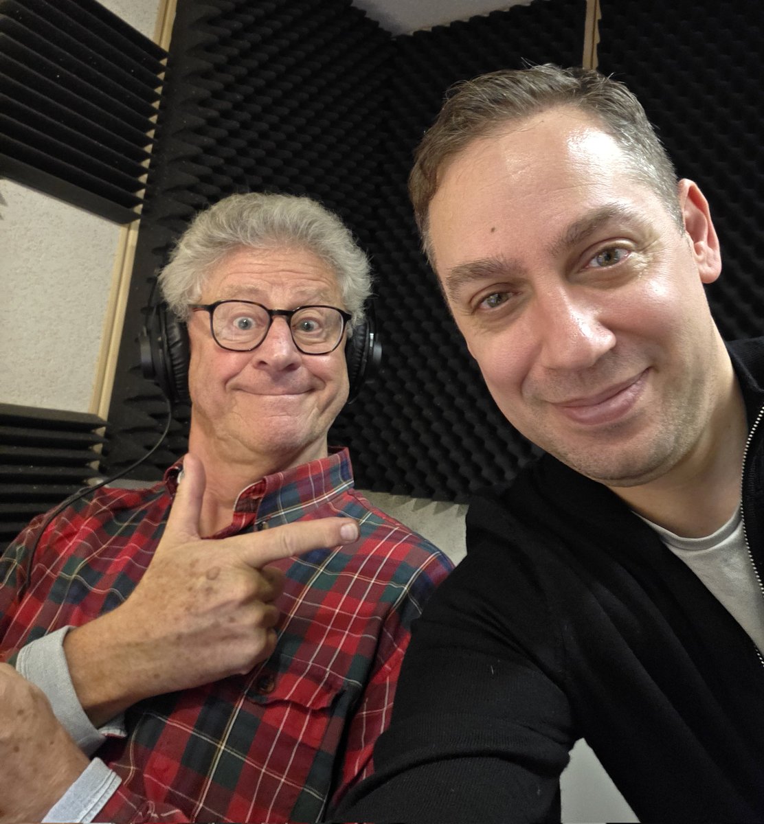 morrisonellis's tweet photo. First time working with Jon and it was an absolute pleasure! The fate of the entire universe was in our hands!
#audiobooks
#DoctorWho https://t.co/Gy1ZN977UE