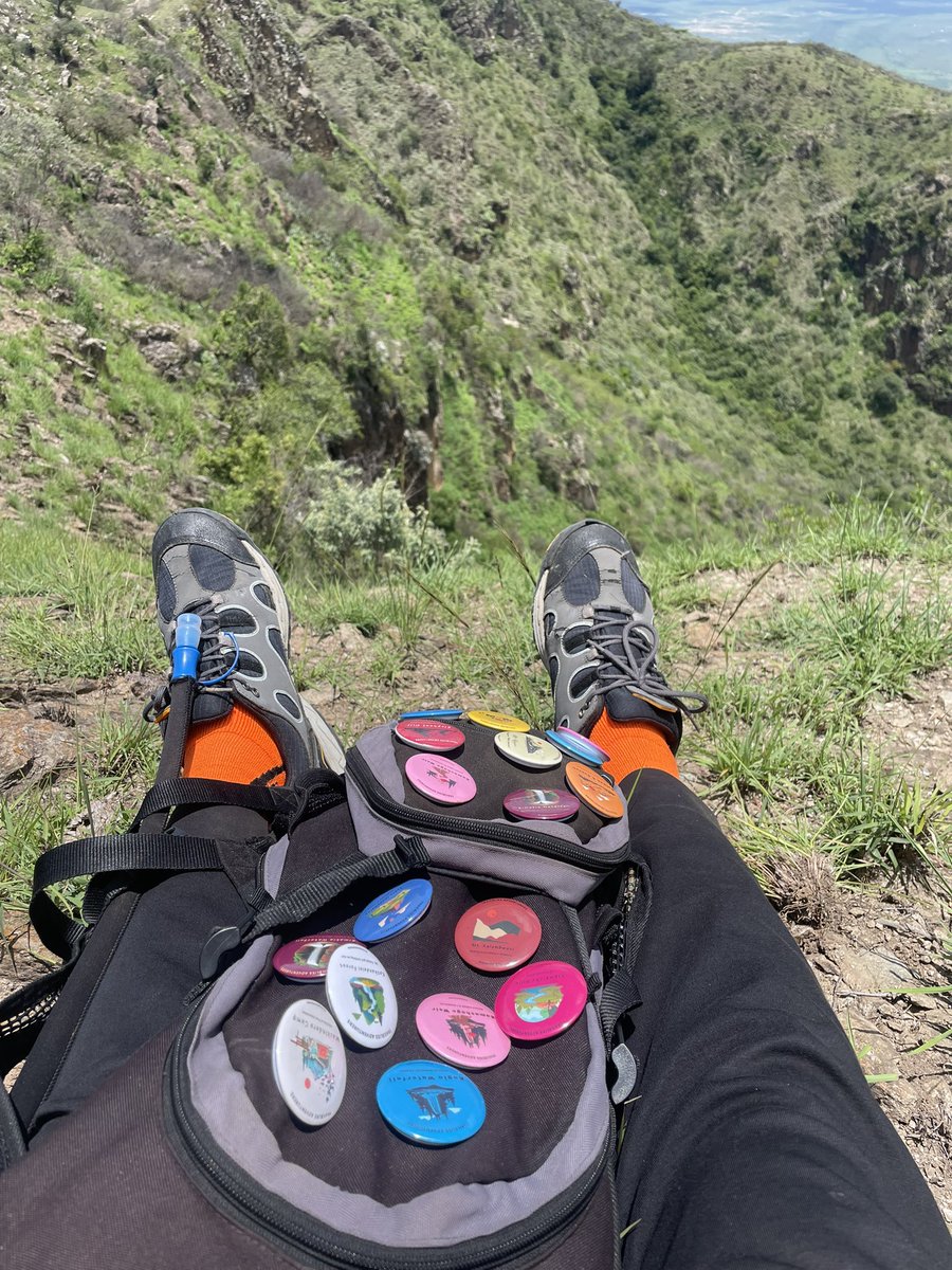 Ericmutua_ke's tweet photo. Last weekend, I had the privilege of hiking Ole Sekut just behind the famous Ngong Hills, and the views were nothing short of breathtaking . The stunning landscapes were a beautiful reminder that Kenya is truly a gem.
🇰🇪⛰️😮‍💨😮‍💨
#tembeakenya #hiking https://t.co/yrsj5lPB6k
