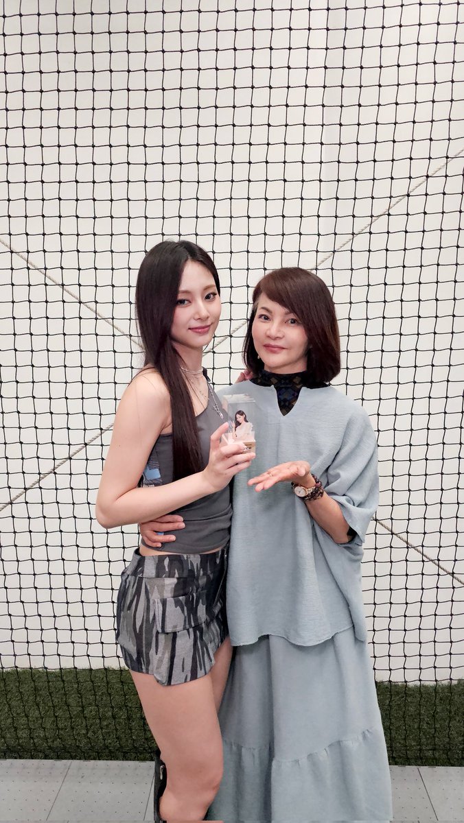 lydia黃燕玲 tweet media