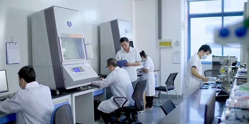 MLpPHoLRjS5455's tweet image. 🧪 60+ R&amp;amp;D experts, advanced labs &amp;amp; continuous investment drive Fluotech’s innovation in high-performance rubber materials.

📧 Contact: ada@fluotechrubber.com
🌐 Website: fluotechrubber.com

#fluotech #randd #innovation