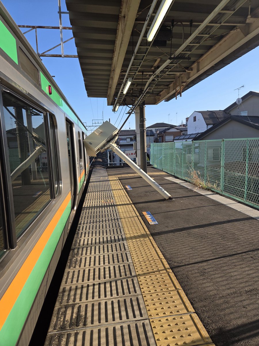 こうぺん tweet media