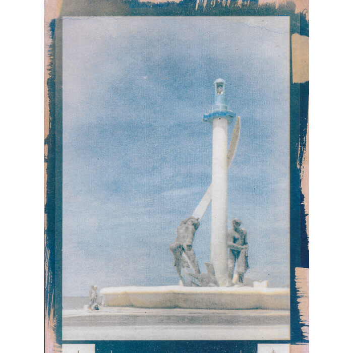 alternativephot's tweet photo. Sharing some awesome tricolour cyanotypes by:
➥Jennifer Brown
➥Panu Pahkamaa
➥Sichem Rizo Álvarez
➥Trine Gomsrud Nyfelt
More:
👉 https://t.co/ywheUDqMlq
Miss the deadline? Get newsletter:
👉 https://t.co/fvpNJZM21f
#cyanotype #altprocess #alternativeprocesses https://t.co/3qKjVagEmK