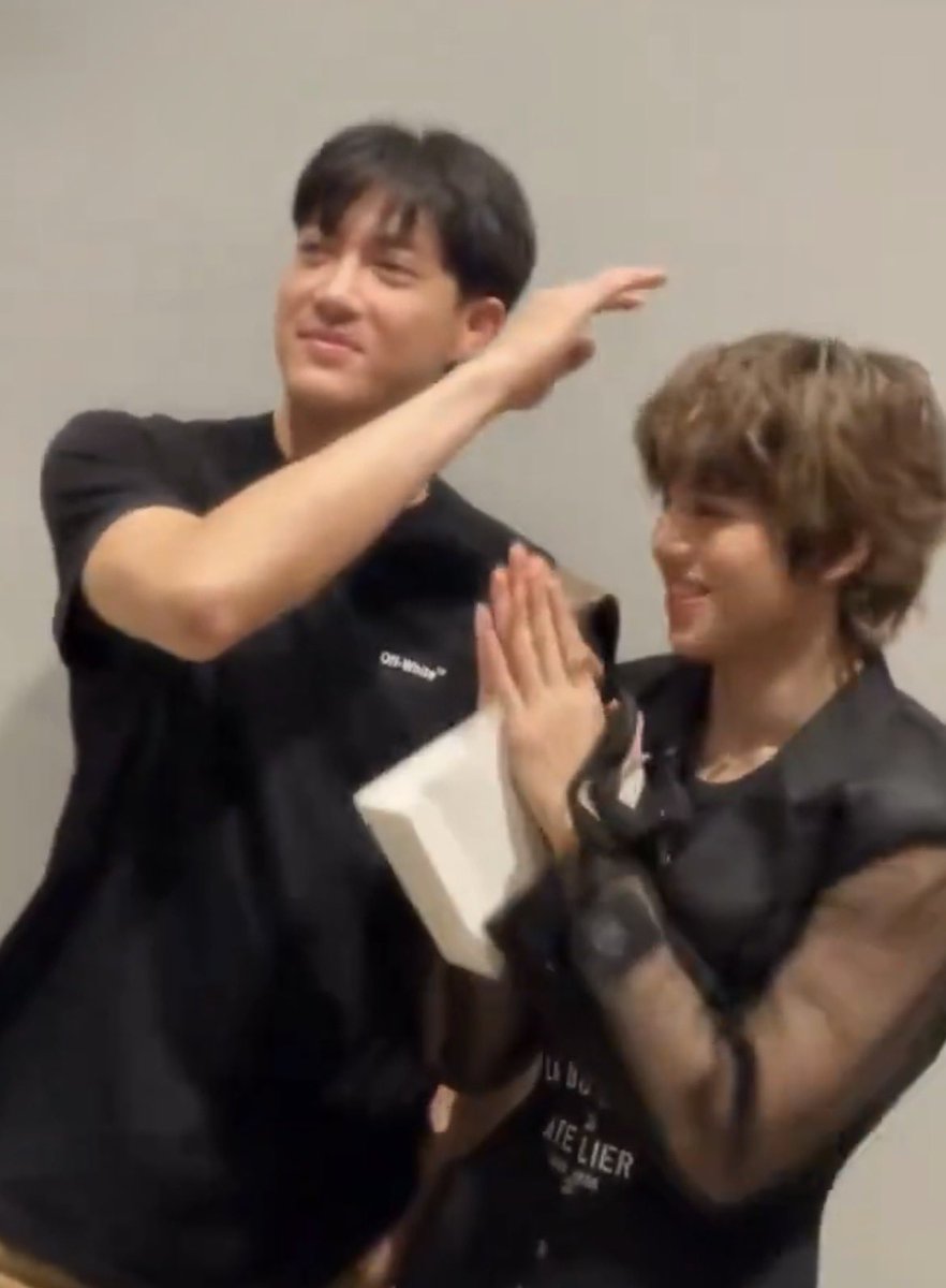 tear ᡣ𐭩ྀིྀི tweet media