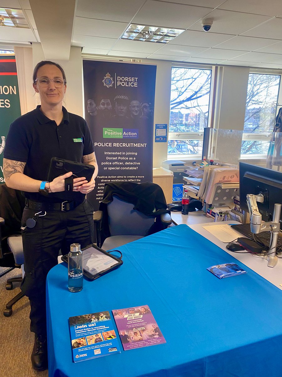 PolicePosAction's tweet image. Last week #PositiveAction officers Ali &amp;amp; Klara joined the @JCPinDorset Employer and Wellbeing event at the Weymouth Jobcentre. We discussed opportunities with @DorsetPolice, main focus being on local staff vacancies. 
#JoinUs #policejobs #BePartOfSomethingBigger #policecareer