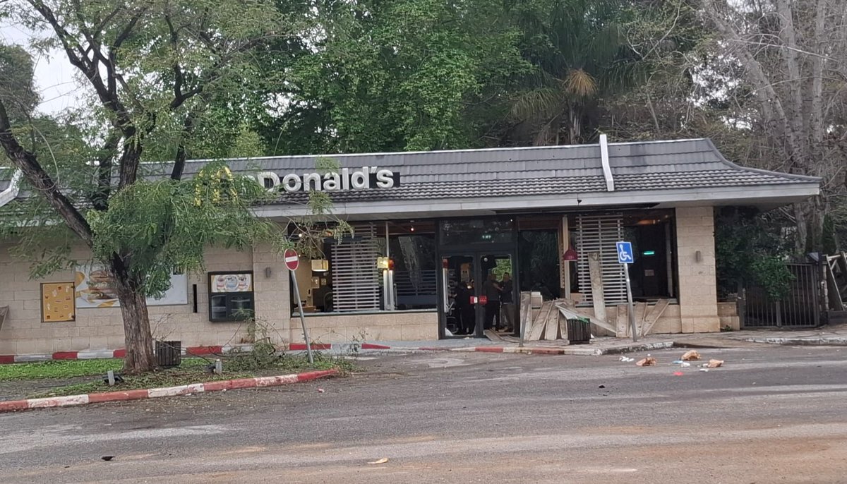 נעם כהן tweet media