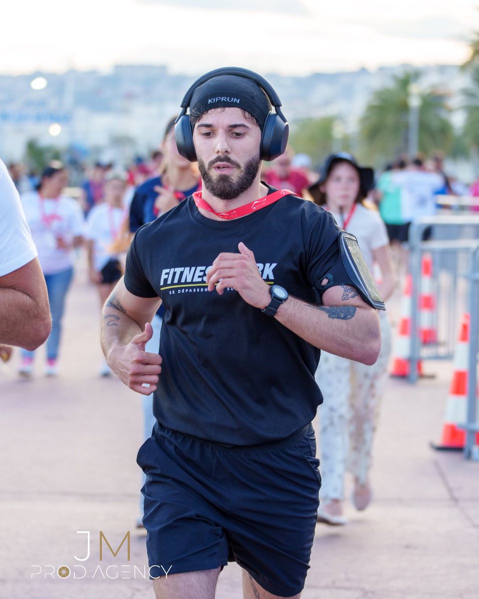 ExploreNCA's tweet photo. La No Finish Line revient dans quelques jours…

Course ou marche, avancez à votre rythme 🚶👟
Chaque kilomètre compte : 1 € est reversé pour soutenir des enfants malades ou en difficulté.

 Inscriptions juste ici 👉 https://t.co/Lih9K5qILB

#ExploreNiceCotedAzur https://t.co/zb7lfgGKPw