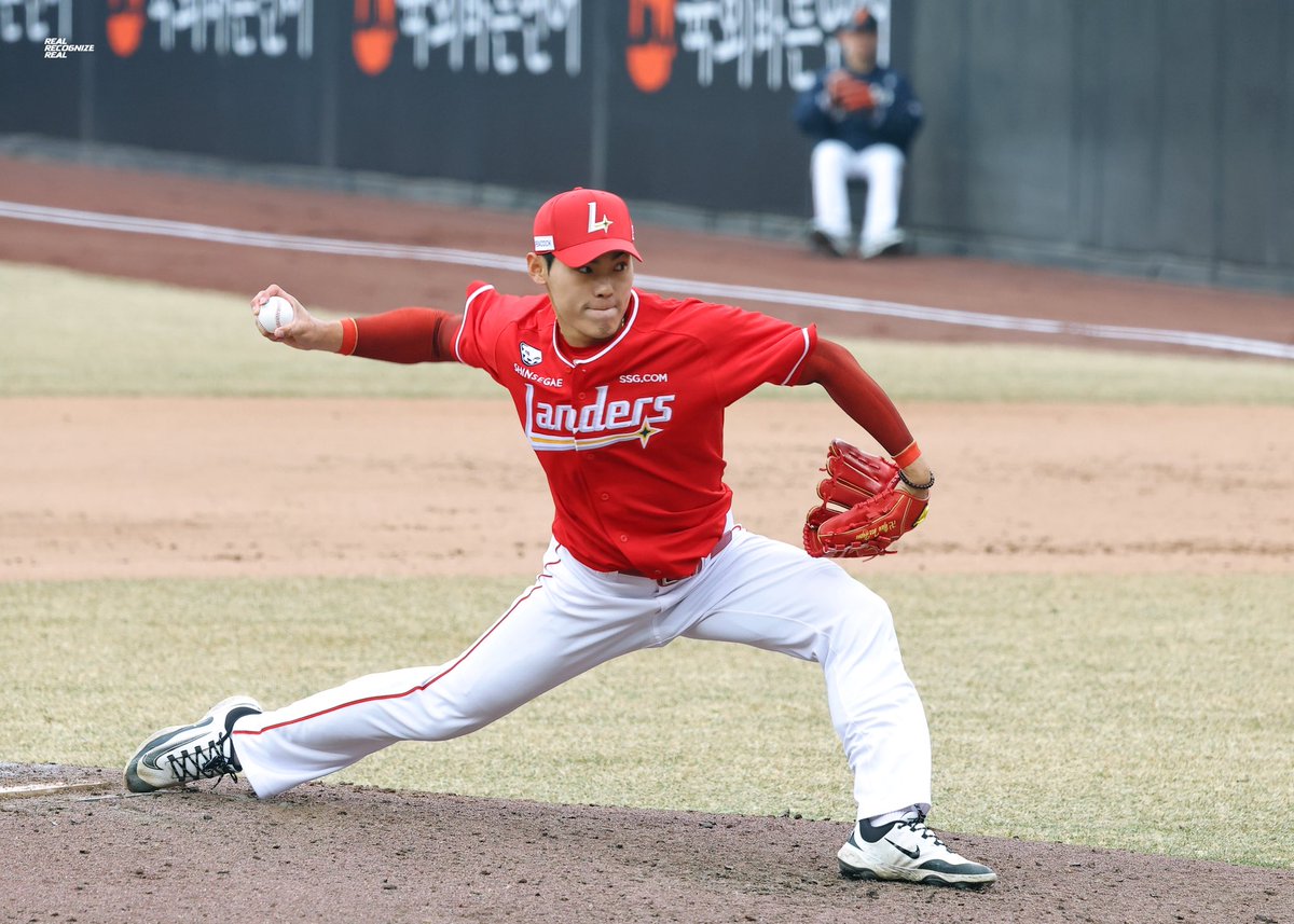 Real Recognize Real tweet media