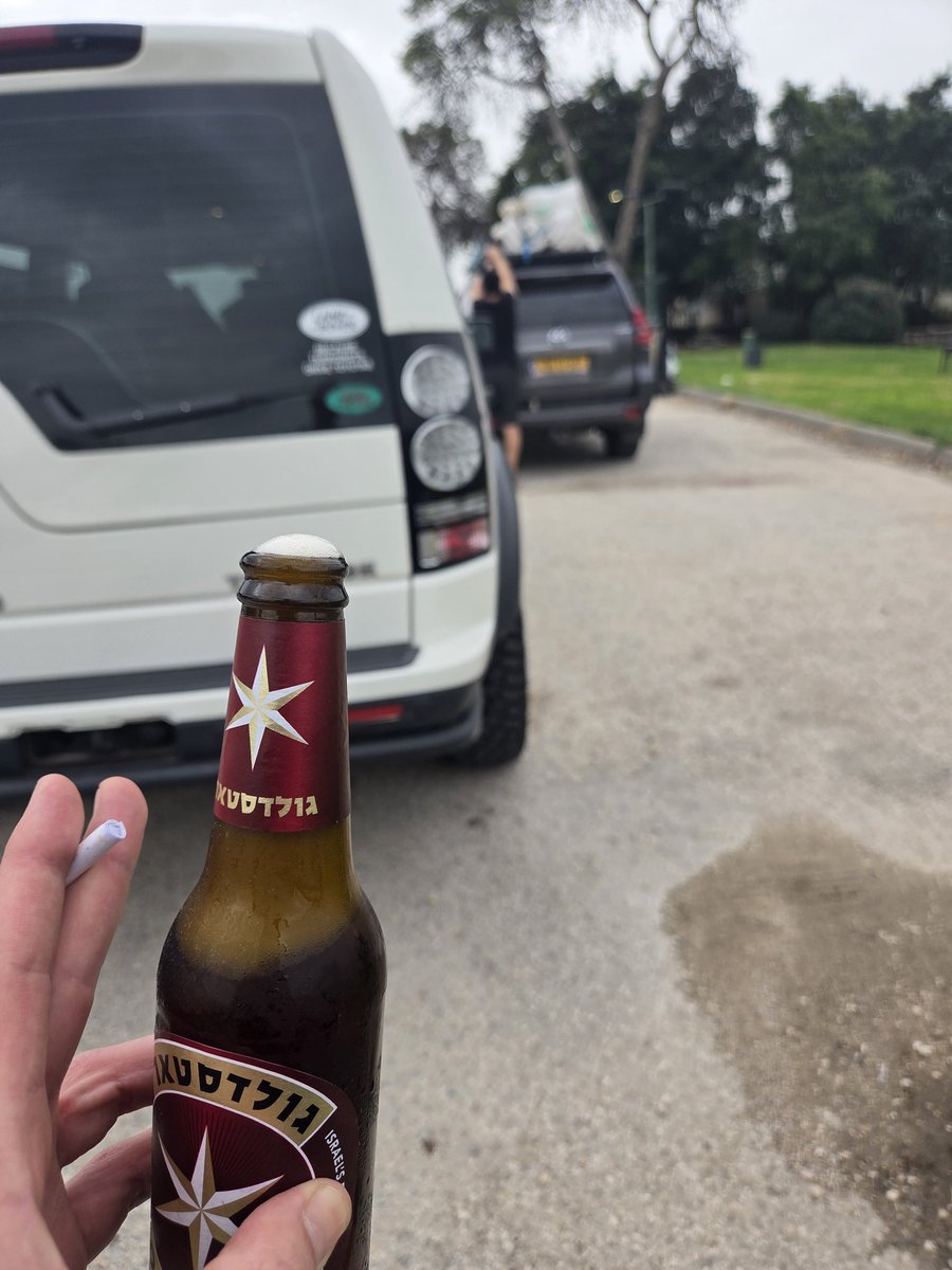 Latebloomer tweet media