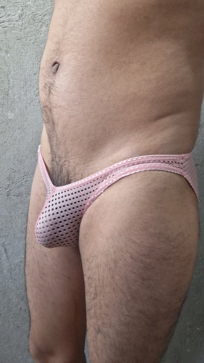 bakura_sempay's tweet photo. Me mamá la ropa de red y transparente 🤤🤤 https://t.co/hYBLDZ7kth