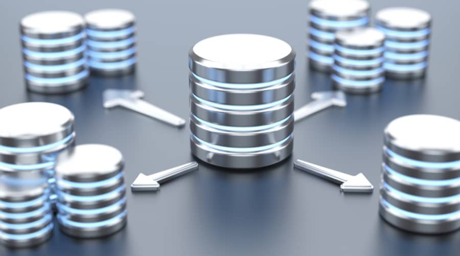 AmazicTech's tweet photo. MySQL is at a crossroads—and Oracle might be the reason. ⚠️

What was once the backbone of open-source databases is now facing growing distrust. Developers are frustrated, innovation feels slower, and guess who’s quietly winning? 👉 @clustrix

This isn’t just a … https://t.co/8XOGFBCNCG