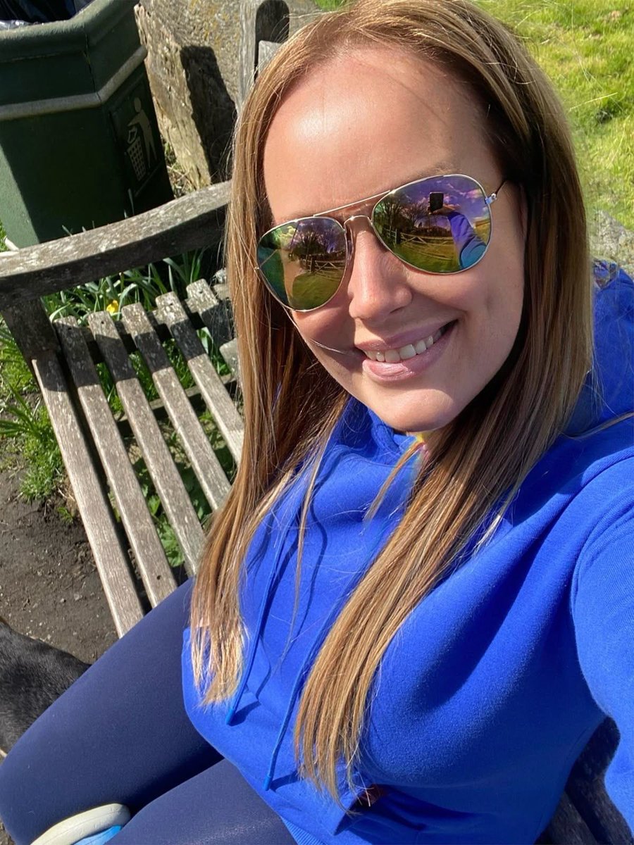 katjammes18's tweet photo. How much do you need to pay off your bills ?
Send me a Dm if you need financial support 
#sugarmummy #love #money #financialsupport #paypig #sugarbabby #sugardaddy #onlyfans #findom https://t.co/yzrlkf434Q