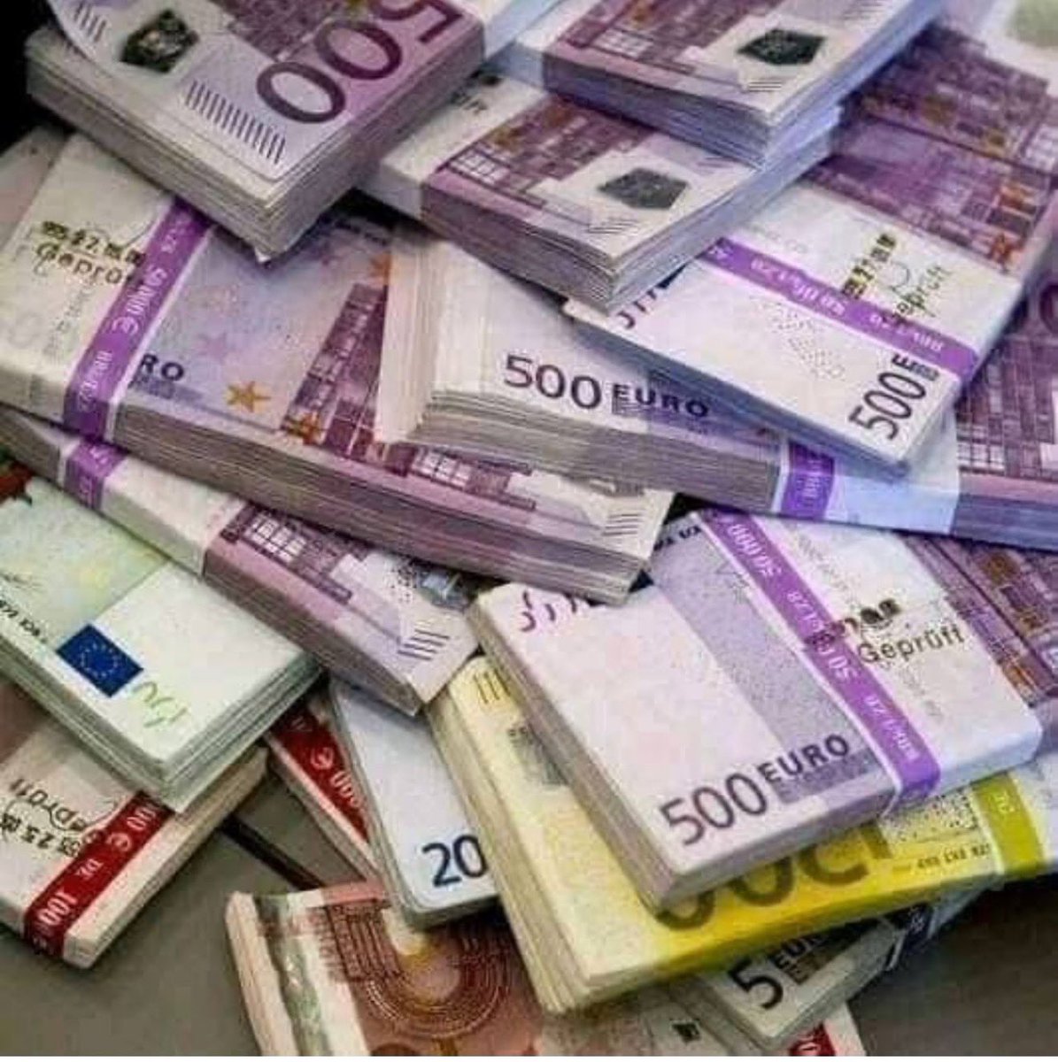 Erebi1Erebi's tweet image. APRIL HAS OBEYED FOR ME,MY CHILDREN,MY GRANDCHILDREN,MY FAMILY,MY SIBLINGS AND MY LOVED ONES !                                                                                WHAT GOD CANNOT DO DOES NOT EXIST !! #NSPPD ! #7AMFIREPRAYERS ! #STREAMSOFJOY . HALLELUJAH !!!🙏🏾💃🏾💃🏾💃🏾💃🏾🔥