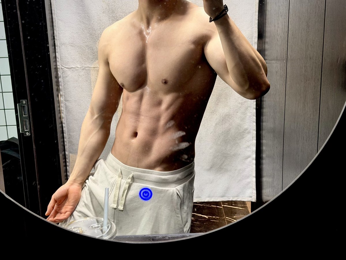 铁肌小宝 tweet media