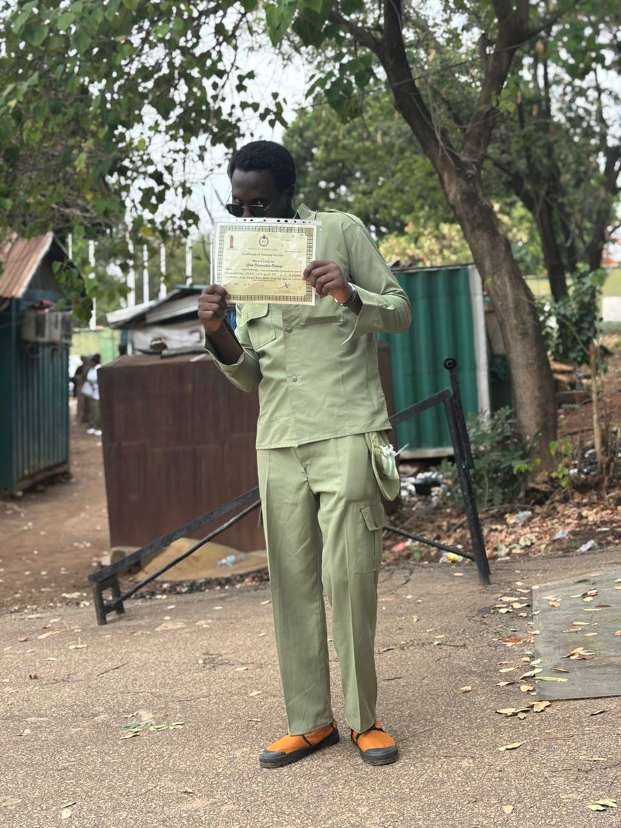 Afolabi Oluwasemiloore tweet media