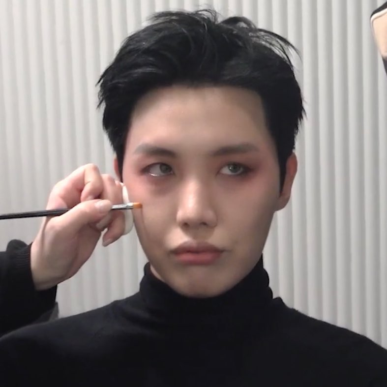 doll bts tweet media