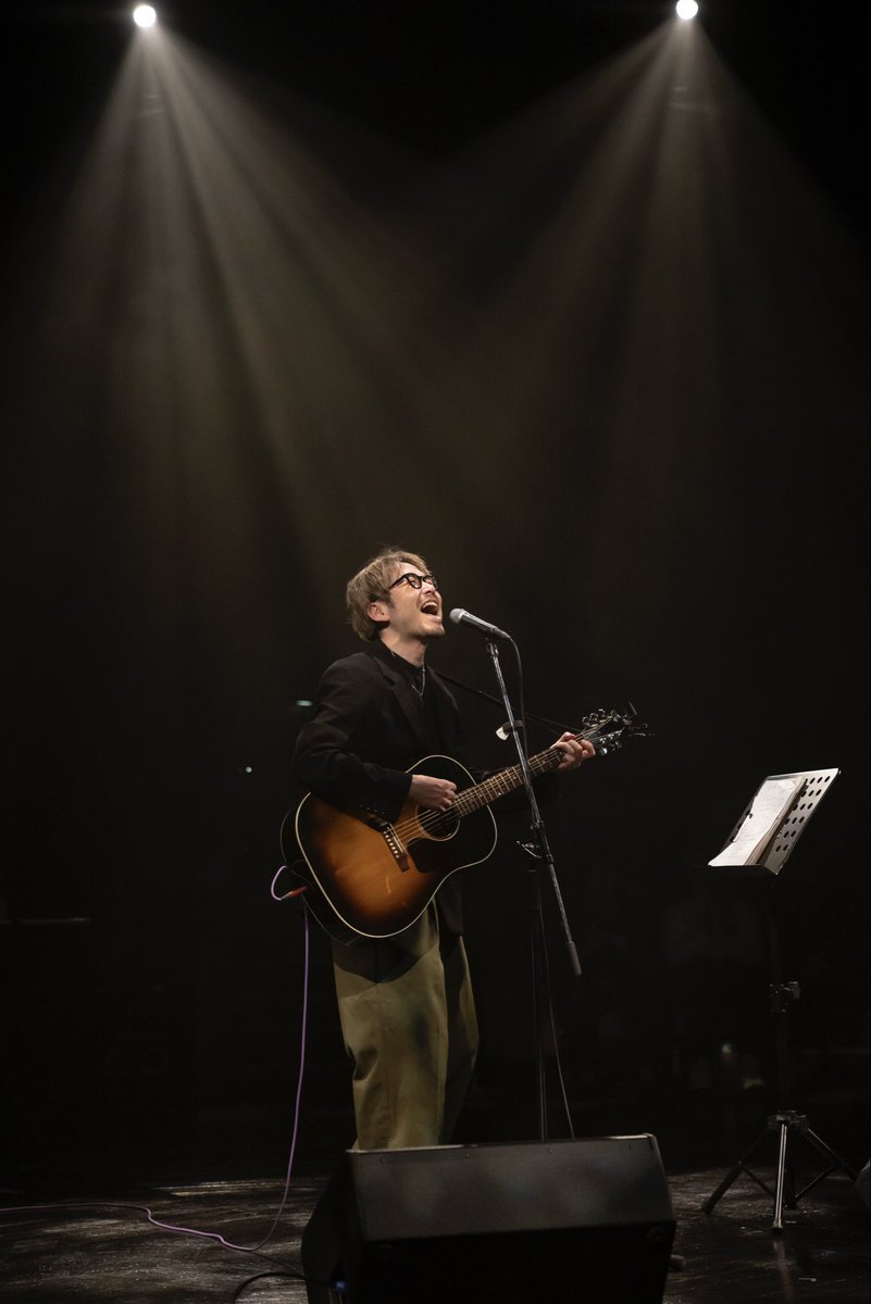 MASH official tweet media